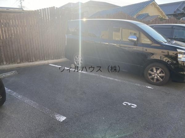 駐車場　駐車場！
