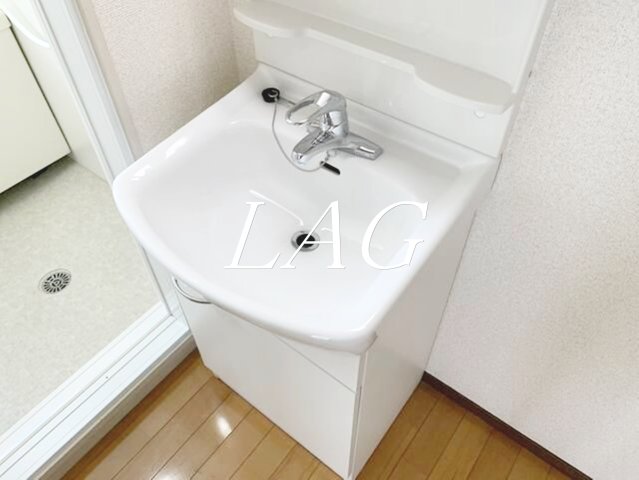 洗面設備　洗面台です。