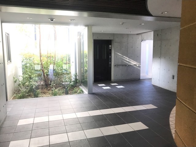 ロビー