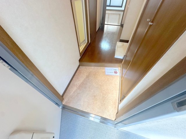 玄関　素敵な玄関は毎朝あなたを元気に送りだしてくれますよ。
