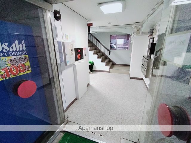 地下鉄谷町線 都島駅 徒歩10分 5階建 築58年の外観写真
