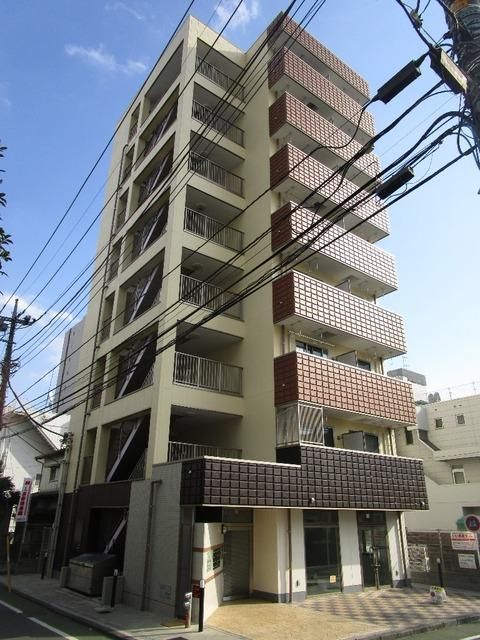 建物外観　★中央公園が近く、駅近ながら環境良好です♪