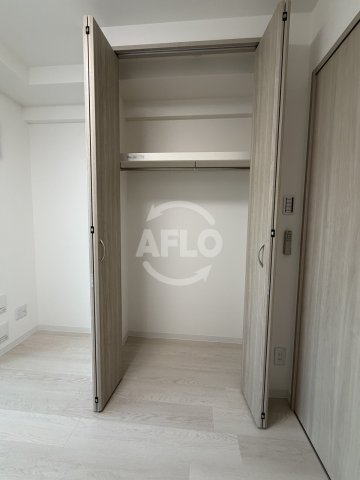 収納　Alivis新町　クローゼット