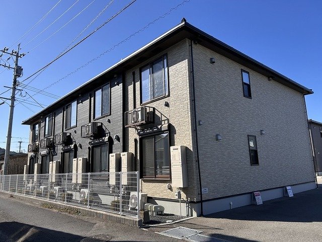 建物外観　落ち着いた雰囲気の外観です