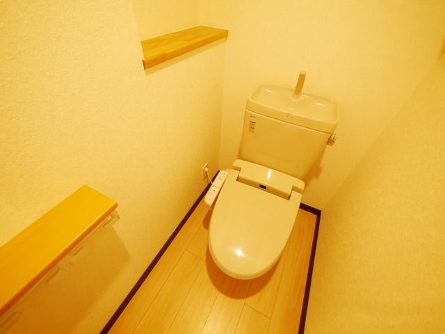 トイレ　★タウンハウジング溝の口店★