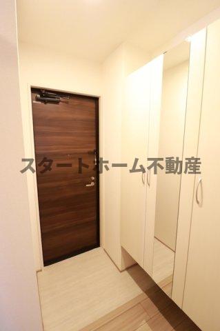 玄関　シンプルで使いやすい玄関です