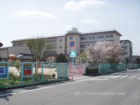 幼稚園・保育園　福山市立新涯幼稚園（幼稚園・保育園）まで1057m