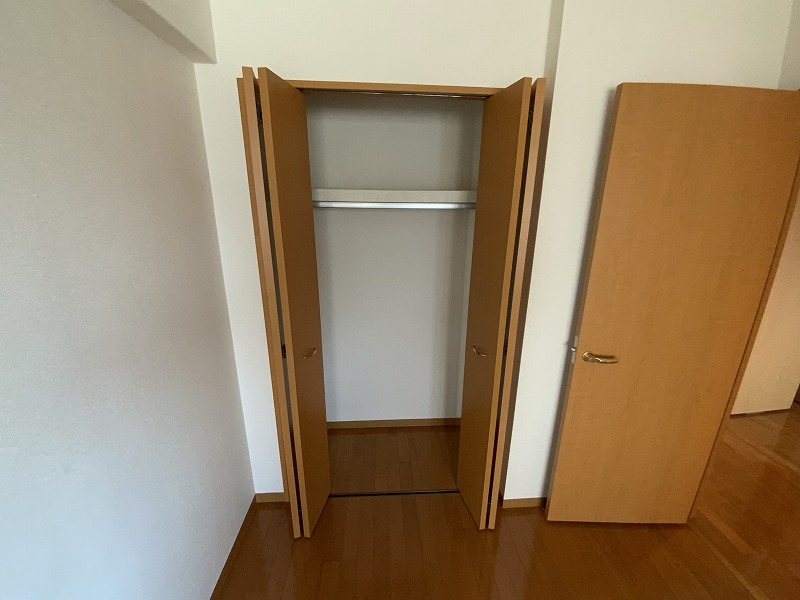 収納　他室参考写真　各部屋に収納あります