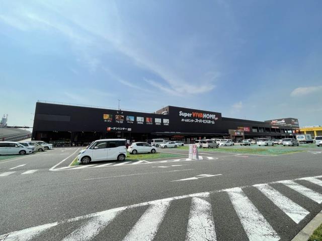 ホームセンター　スーパービバホーム名古屋南店（ホームセンター）まで705m