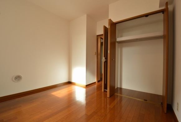 収納　別部屋参考写真です。