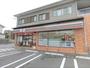コンビニ　セブンイレブン枚方津田駅前店（コンビニ）まで60m