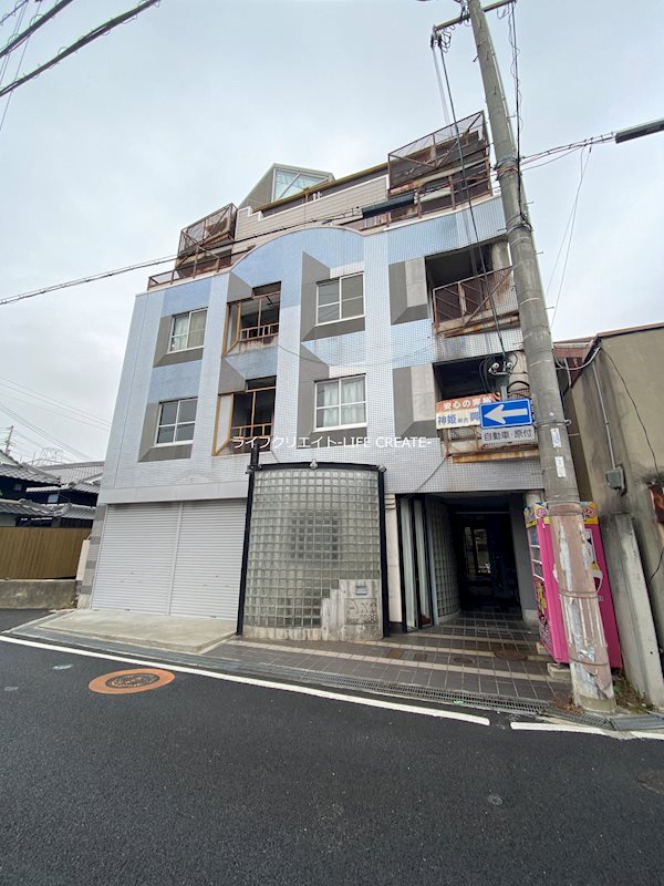 【アクス加古川の建物外観】