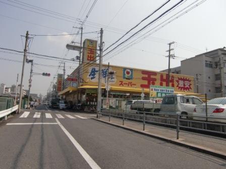 【大阪市平野区加美北のマンションのスーパー】