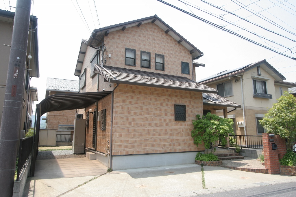 水口町虫生野　貸家の建物外観