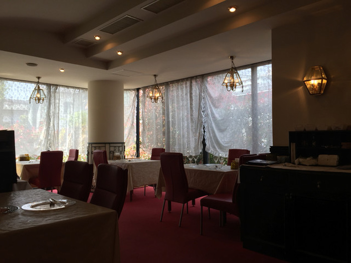 飲食店　トラットリア エクス（飲食店）まで428m