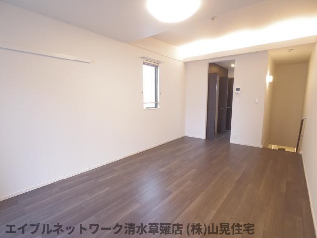 居室・リビング　おしゃれな居間です