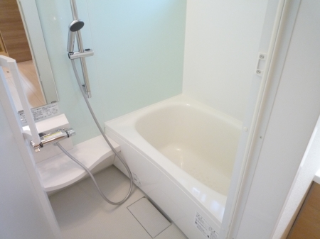 バス・シャワールーム　※同物件、別部屋になります。