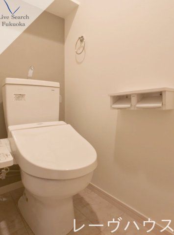 トイレ　トイレ