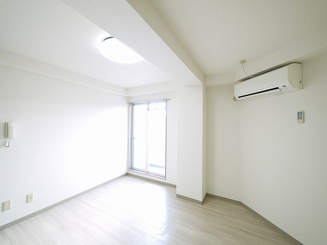 その他部屋・スペース　使い勝手のいい寝室です