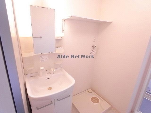 洗面設備　※同型参考写真