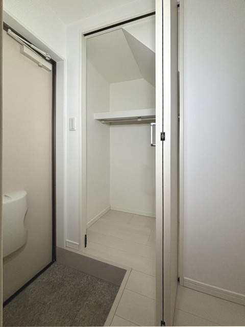 収納　※別号室の写真になります。