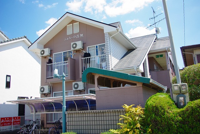 建物外観　外観は落ち着いています