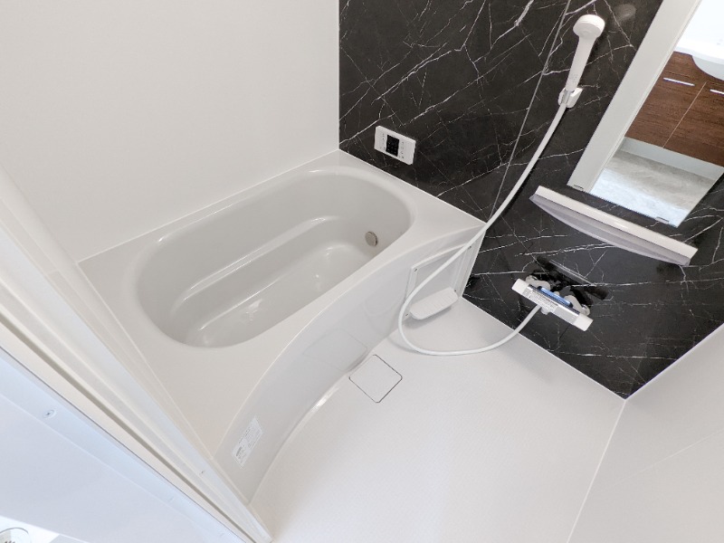 バス・シャワールーム　図面と現状に相違がある場合には現状を優先