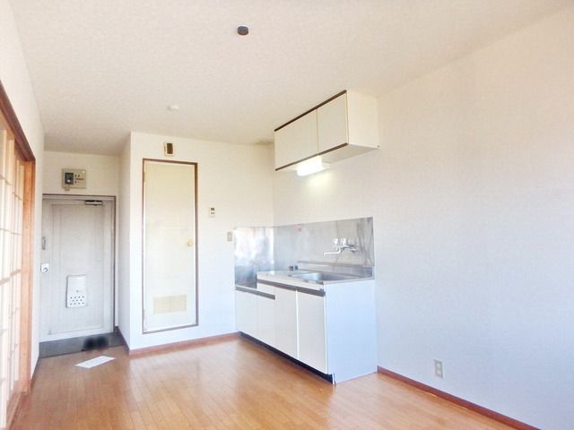 居室・リビング　★ゆったりとしたＤＫ★