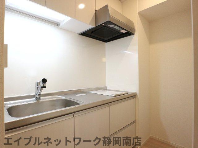 キッチン　キッチンでお料理をお楽しみください