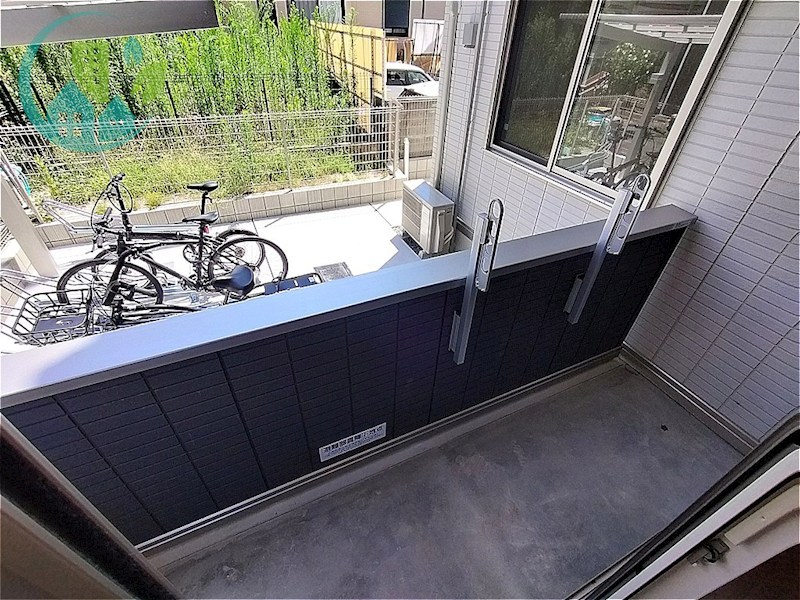 バルコニー　バレンティア（ネット無料、ペット相談可、中型犬、猫、大和ハウ