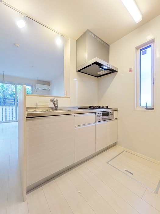 キッチン　カウンターキッチンです。