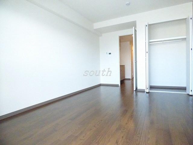 SA-COURTの居間写真