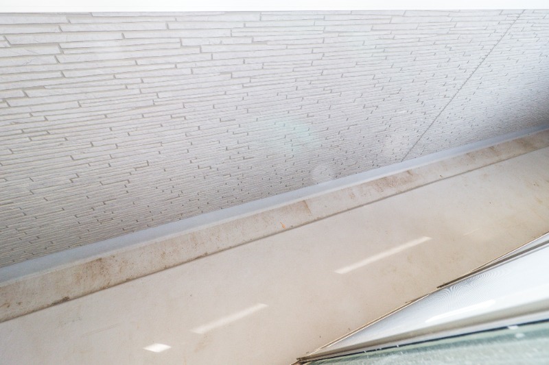 バルコニー　図面と現状に相違がある場合には現状を優先