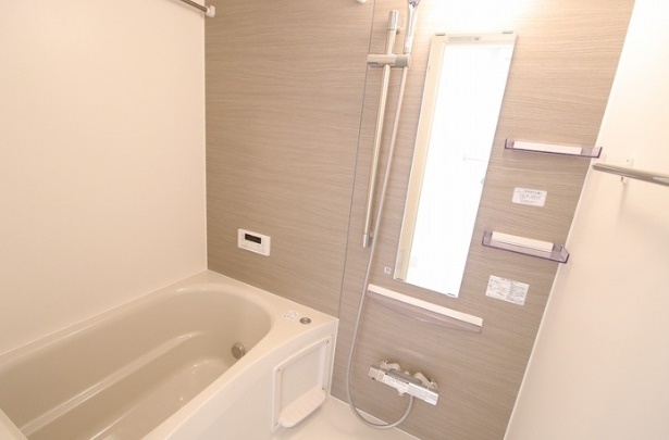 バス・シャワールーム　バス／シャワー