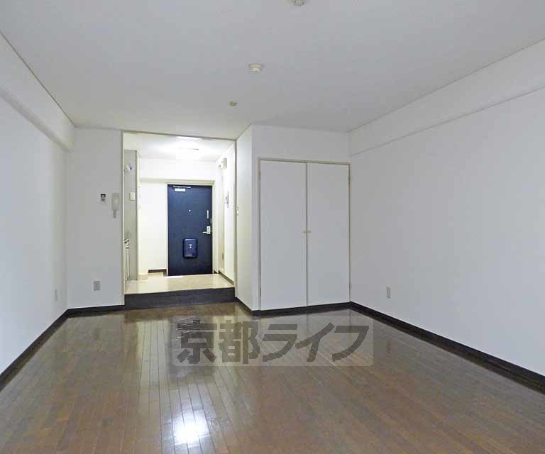 居室・リビング　広々としたリビングです。