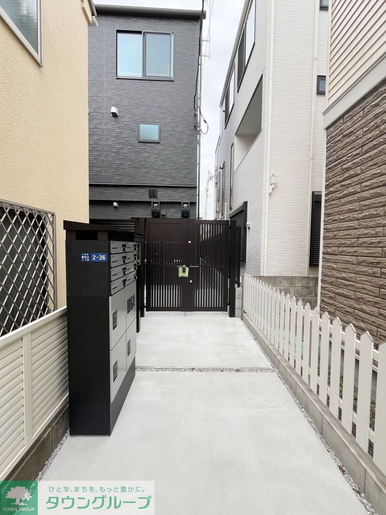 エントランス　エントランス