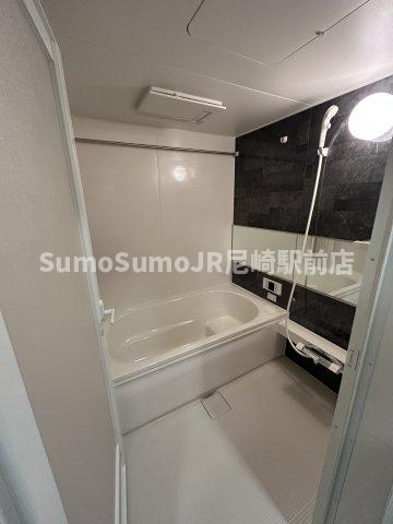 バス・シャワールーム　日々の疲れを癒すお風呂付です