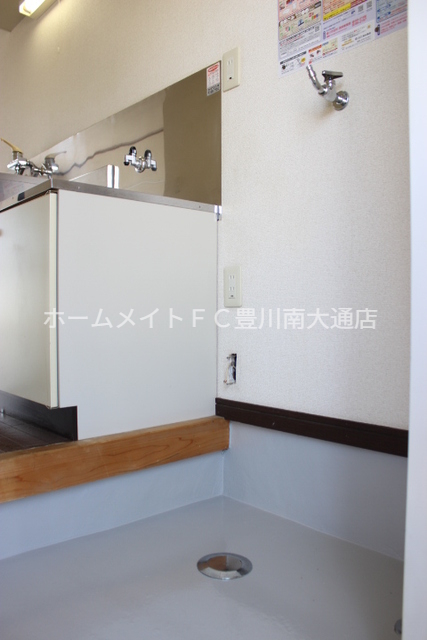 その他設備　洗濯機置場