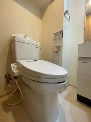 トイレ　別部屋参考写真