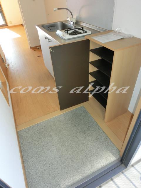 玄関　フィオーレ南太田　玄関