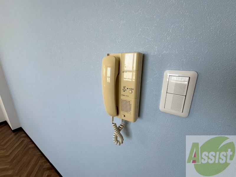 セキュリティ　インターホンは通話ができるので急な訪問があっても安心です。