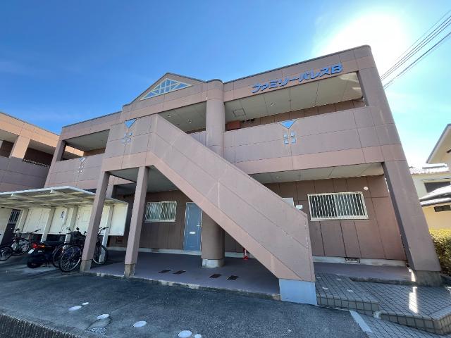 建物外観　外観写真（昼）