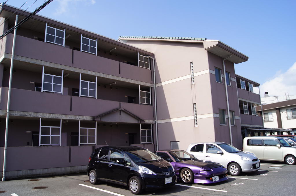 建物外観　ネット無料！オール電化！ＲＣ造！