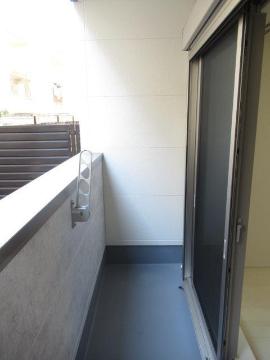 　バルコニー　ベランダ