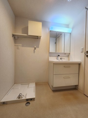 洗面設備　同間取り別部屋の参考写真