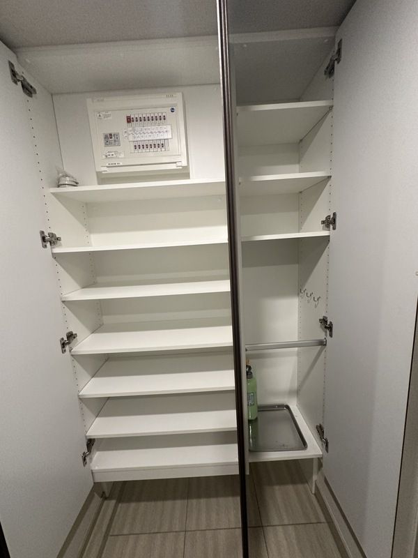 玄関　※別号室参照