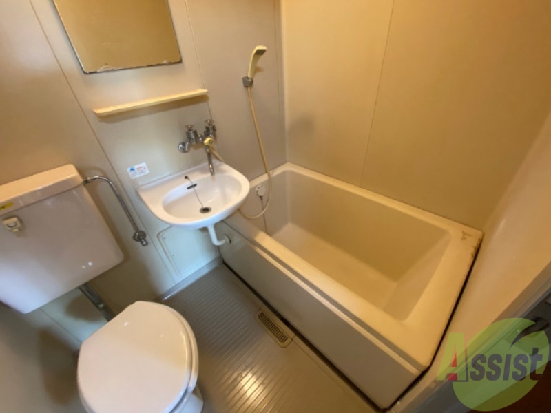 バス・シャワールーム