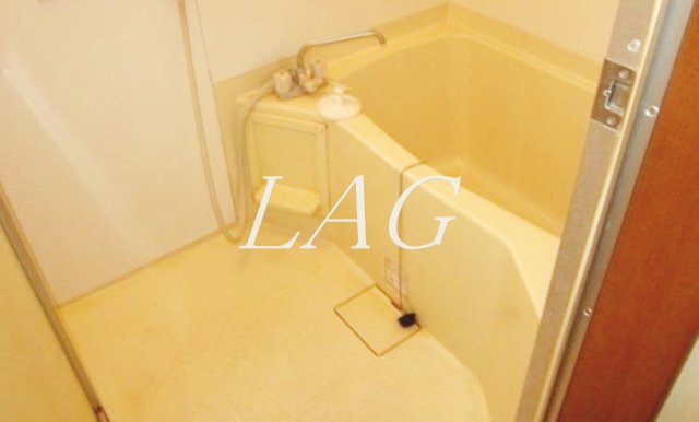 バス・シャワールーム　お風呂です。