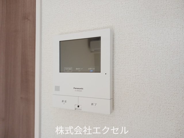 セキュリティ　モニター付きインターホンです。