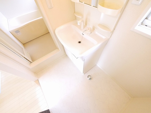 洗面設備　洗面所です